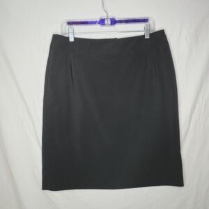 Reitmans Ladies Classic Black Straight Cut Skirt Size 13